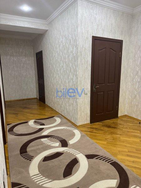 Kirayə (günlük) 2 otaqlı Yeni Tikili  90m², Bakı