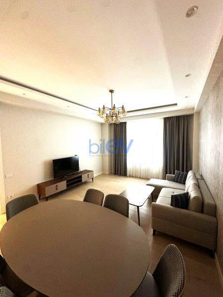 Aylıq Kirayə 3 otaqlı Yeni Tikili bina evi  140m², Bakı