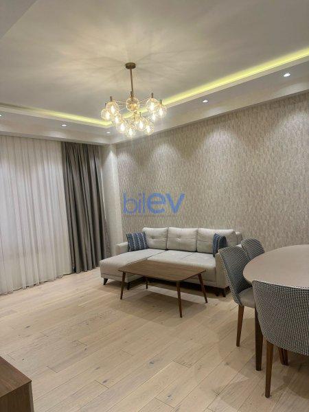 Aylıq Kirayə 3 otaqlı Yeni Tikili bina evi  140m², Bakı