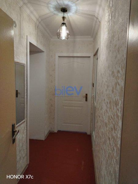 Satış 3 otaqlı Köhnə Tikili bina evi  64m², Gəncə