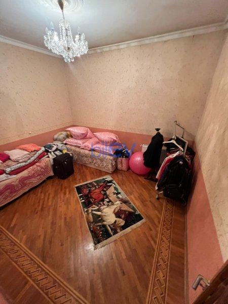 Satış 10 otaqlı Villa  300m², Bakı