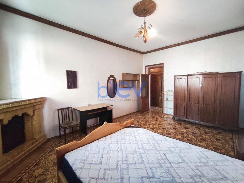 Aylıq Kirayə 2 otaqlı Köhnə Tikili bina evi  50m², Bakı