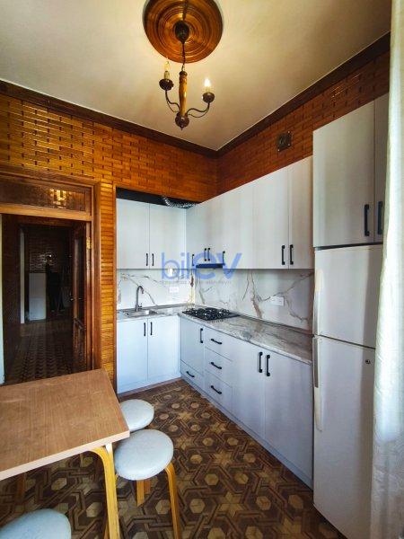 Aylıq Kirayə 2 otaqlı Köhnə Tikili bina evi  50m², Bakı