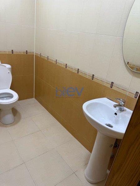 Aylıq Kirayə 3 otaqlı Yeni Tikili bina evi  135m², Bakı
