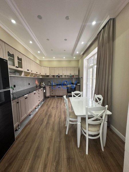 Satış 5 otaqlı Həyət evi  170m², Bakı