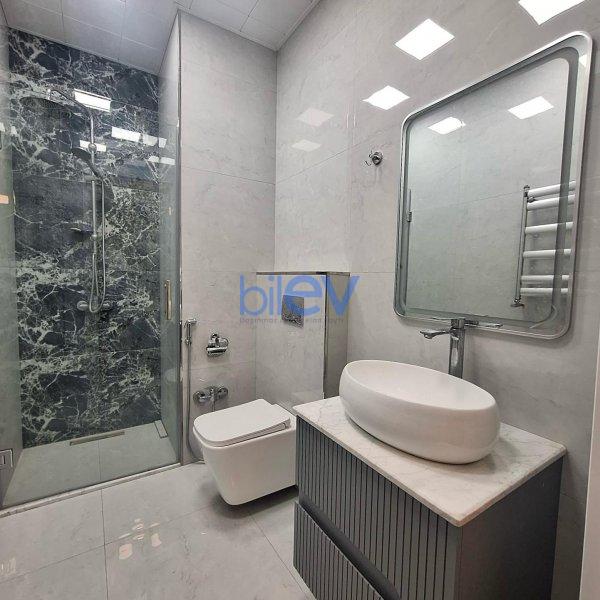 Aylıq Kirayə 3 otaqlı Yeni Tikili bina evi  150m², Bakı