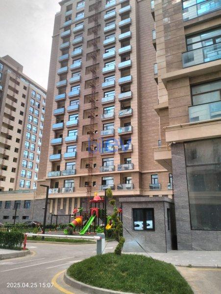 Aylıq Kirayə 3 otaqlı Yeni Tikili bina evi  140m², Bakı