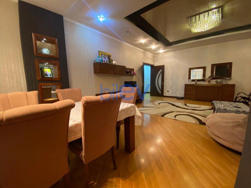 Satış 4 otaqlı Yeni Tikili bina evi  175m², Bakı