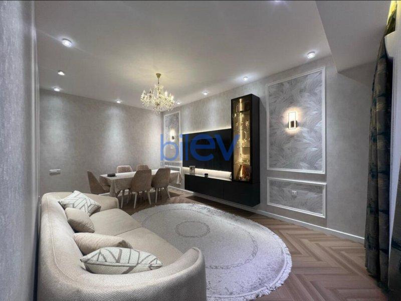 Aylıq Kirayə 2 otaqlı Yeni Tikili bina evi  100m², Bakı