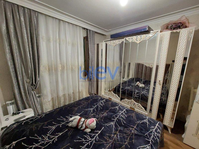 Aylıq Kirayə 3 otaqlı Köhnə Tikili bina evi  70m², Bakı