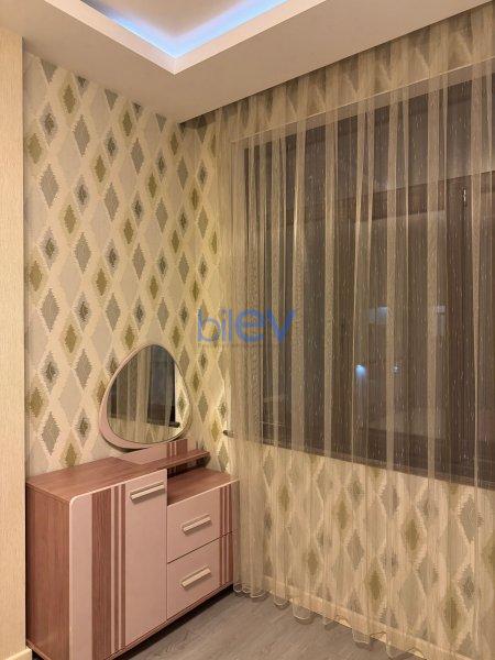 Aylıq Kirayə 3 otaqlı Yeni Tikili bina evi  100m², Bakı