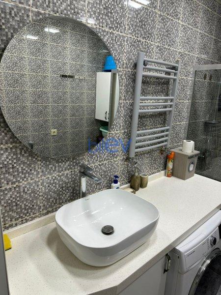 Aylıq Kirayə 3 otaqlı Yeni Tikili bina evi  100m², Bakı