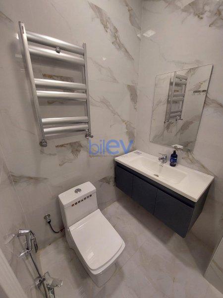 Aylıq Kirayə 2 otaqlı Yeni Tikili bina evi  70m², Bakı