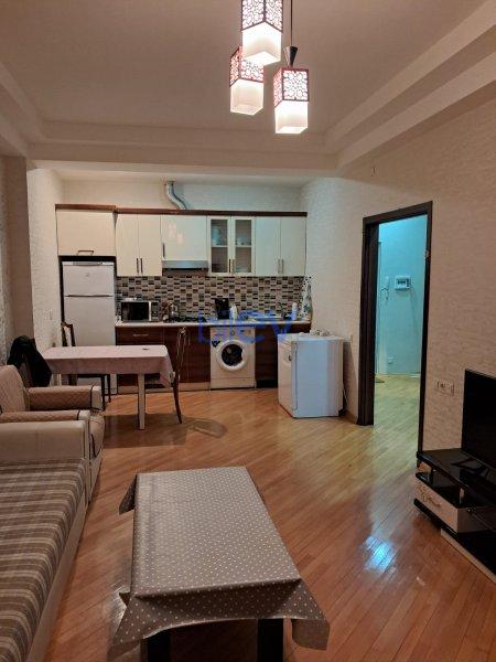 Aylıq Kirayə 2 otaqlı Yeni Tikili bina evi  64m², Bakı