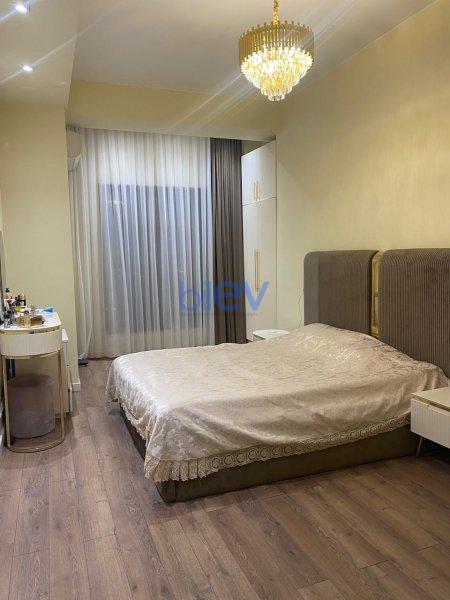 Aylıq Kirayə 3 otaqlı Yeni Tikili bina evi  100m², Bakı