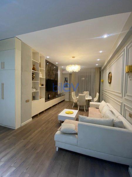 Aylıq Kirayə 3 otaqlı Yeni Tikili bina evi  100m², Bakı