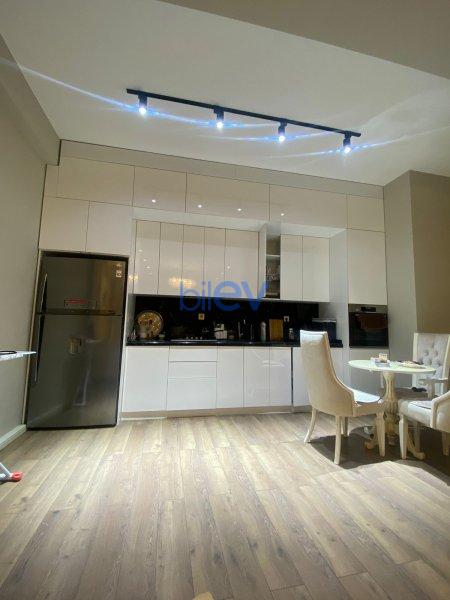 Aylıq Kirayə 3 otaqlı Yeni Tikili bina evi  100m², Bakı