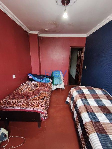 Satış 3 otaqlı Köhnə Tikili bina evi  73m², Bakı