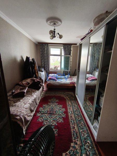 Satış 3 otaqlı Köhnə Tikili bina evi  73m², Bakı