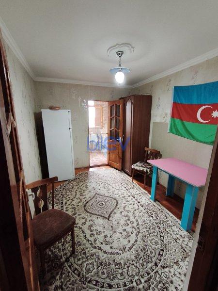 Satış 3 otaqlı Köhnə Tikili bina evi  73m², Bakı