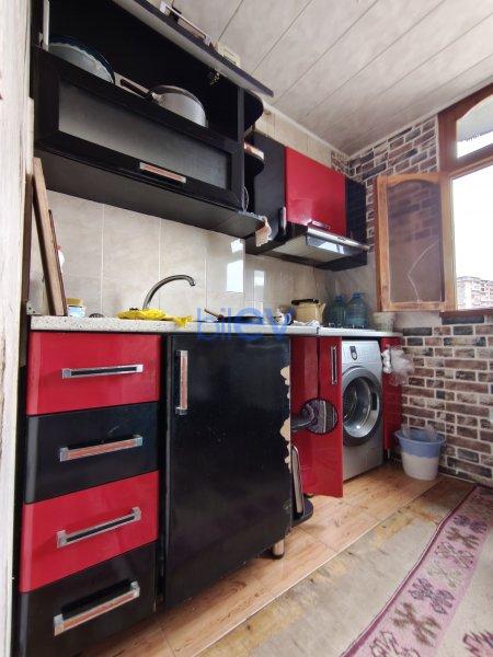 Satış 3 otaqlı Köhnə Tikili bina evi  73m², Bakı