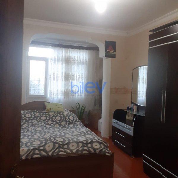 Satış 4 otaqlı Köhnə Tikili  90m², Bakı