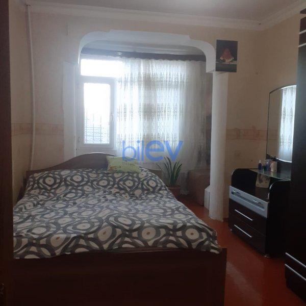 Satış 4 otaqlı Köhnə Tikili  90m², Bakı