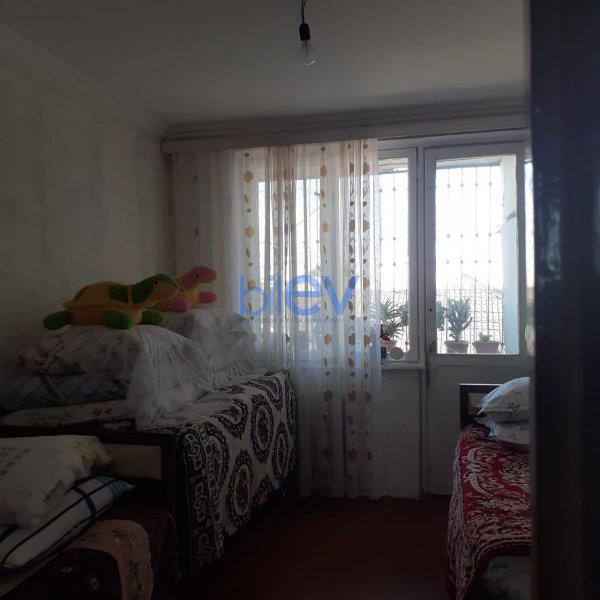 Satış 4 otaqlı Köhnə Tikili  90m², Bakı