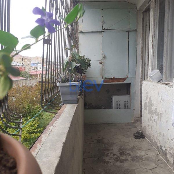 Satış 4 otaqlı Köhnə Tikili  90m², Bakı