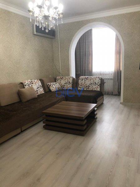 Satış 2 otaqlı Köhnə Tikili bina evi  58m², Bakı