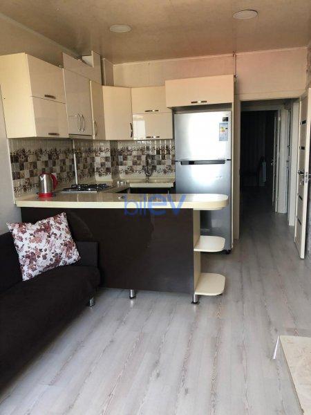 Satış 2 otaqlı Köhnə Tikili bina evi  58m², Bakı