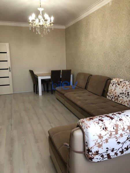Satış 2 otaqlı Köhnə Tikili bina evi  58m², Bakı