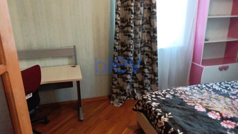 Aylıq Kirayə 3 otaqlı Köhnə Tikili bina evi  74m², Bakı