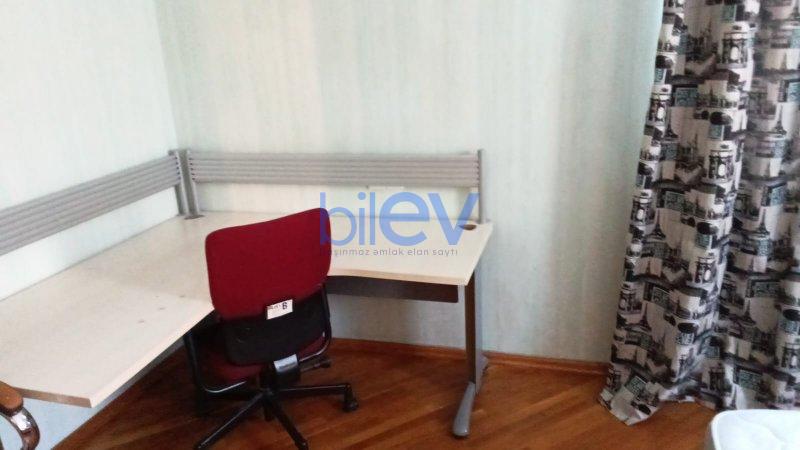 Aylıq Kirayə 3 otaqlı Köhnə Tikili bina evi  74m², Bakı