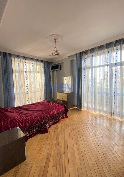 Aylıq Kirayə 3 otaqlı Yeni Tikili bina evi  115m², Bakı