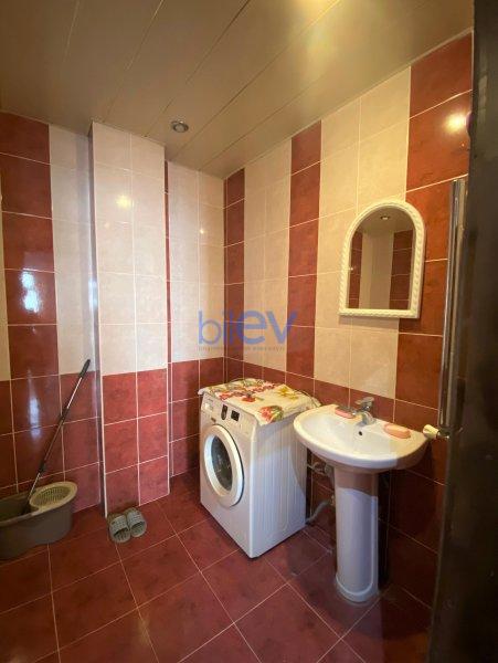 Aylıq Kirayə 3 otaqlı Yeni Tikili bina evi  115m², Bakı
