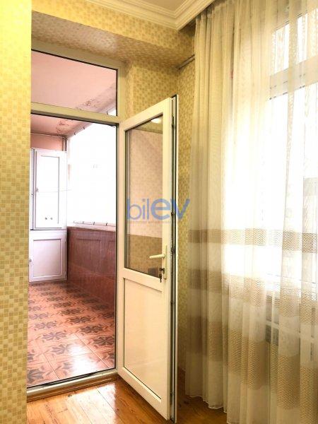 Aylıq Kirayə 3 otaqlı Yeni Tikili bina evi  106m², Bakı