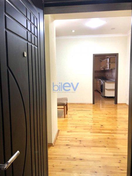Aylıq Kirayə 3 otaqlı Yeni Tikili bina evi  106m², Bakı