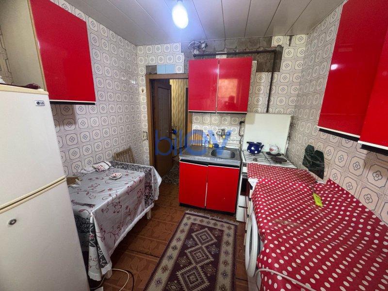 Aylıq Kirayə 2 otaqlı Köhnə Tikili bina evi  65m², Bakı