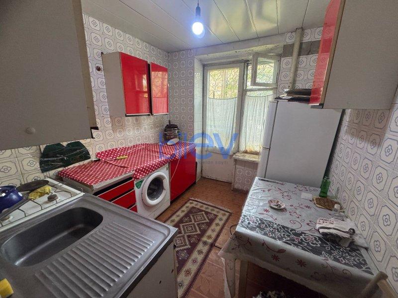 Aylıq Kirayə 2 otaqlı Köhnə Tikili bina evi  65m², Bakı
