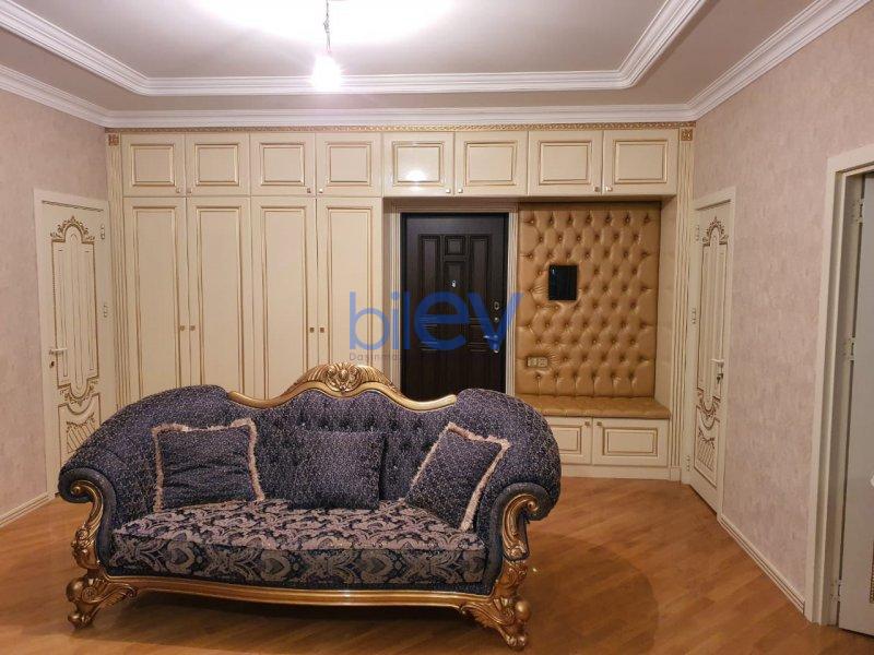 Aylıq Kirayə 2 otaqlı Yeni Tikili bina evi  95m², Bakı