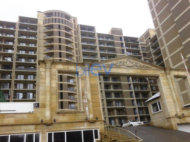 Aylıq Kirayə 3 otaqlı Yeni Tikili bina evi  140m², Bakı