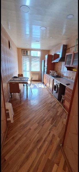 Aylıq Kirayə 2 otaqlı Yeni Tikili bina evi  90m², Bakı