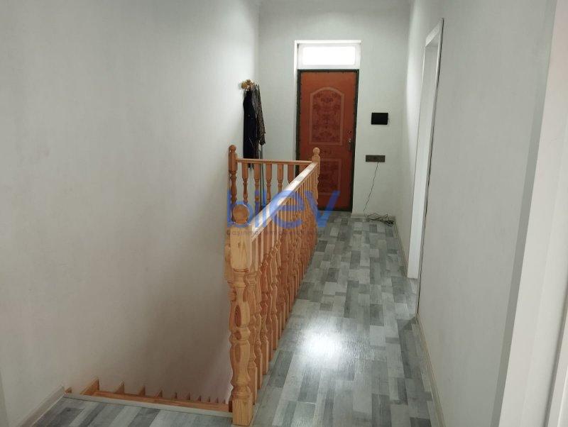 Satış 7 otaqlı Həyət evi  240m², Sumqayıt