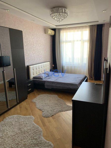 Aylıq Kirayə 2 otaqlı Yeni Tikili bina evi  95m², Bakı