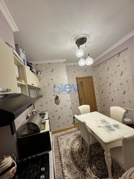 Satış 2 otaqlı Yeni Tikili bina evi  72m², Bakı