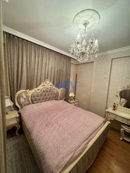 Satış 2 otaqlı Yeni Tikili bina evi  72m², Bakı