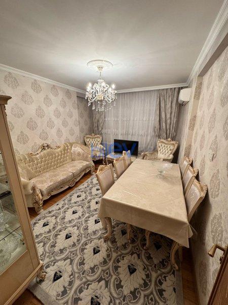 Satış 2 otaqlı Yeni Tikili bina evi  72m², Bakı