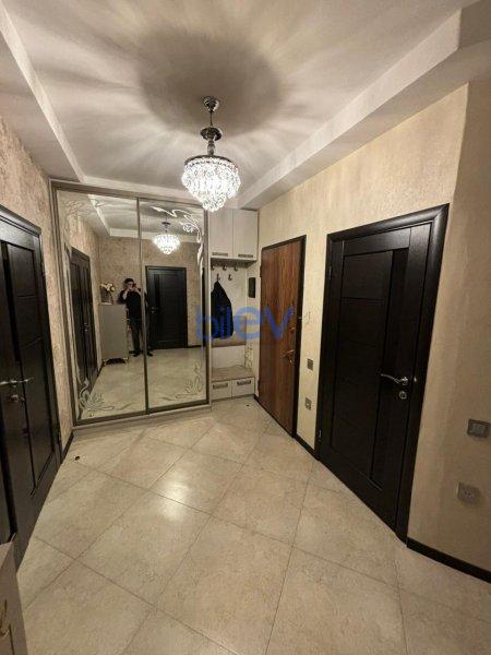 Kirayə (aylıq) 3 otaqlı Yeni Tikili  120m², Bakı