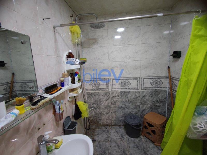 Satılır 3 otaqlı Köhnə Tikili  65m², Bakı